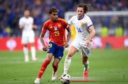 爱游戏网页版登录入口-包含西班牙加强进攻训练，备战波兰欧洲杯预选赛决赛的词条