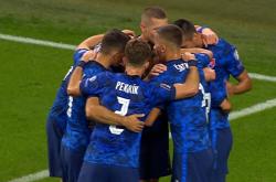 爱游戏在线登录-克罗地亚队与斯洛伐克队交手，决出胜利者