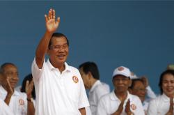 爱游戏在线登录-柬埔寨篮球大赛：豪取胜利谁能夺冠