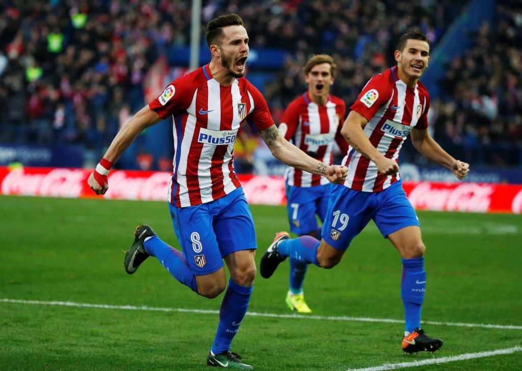 巴萨大胜瓦伦西亚，积分榜领先