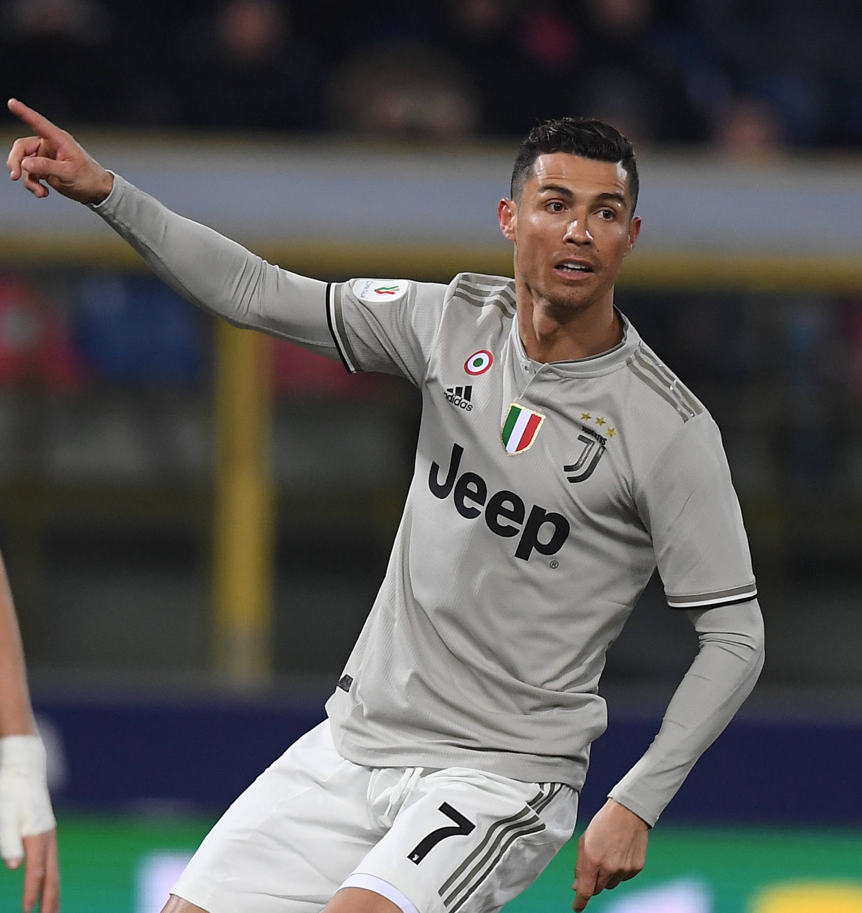 尤文图斯力压马德里，奇迹逆袭走向巅峰！的简单介绍