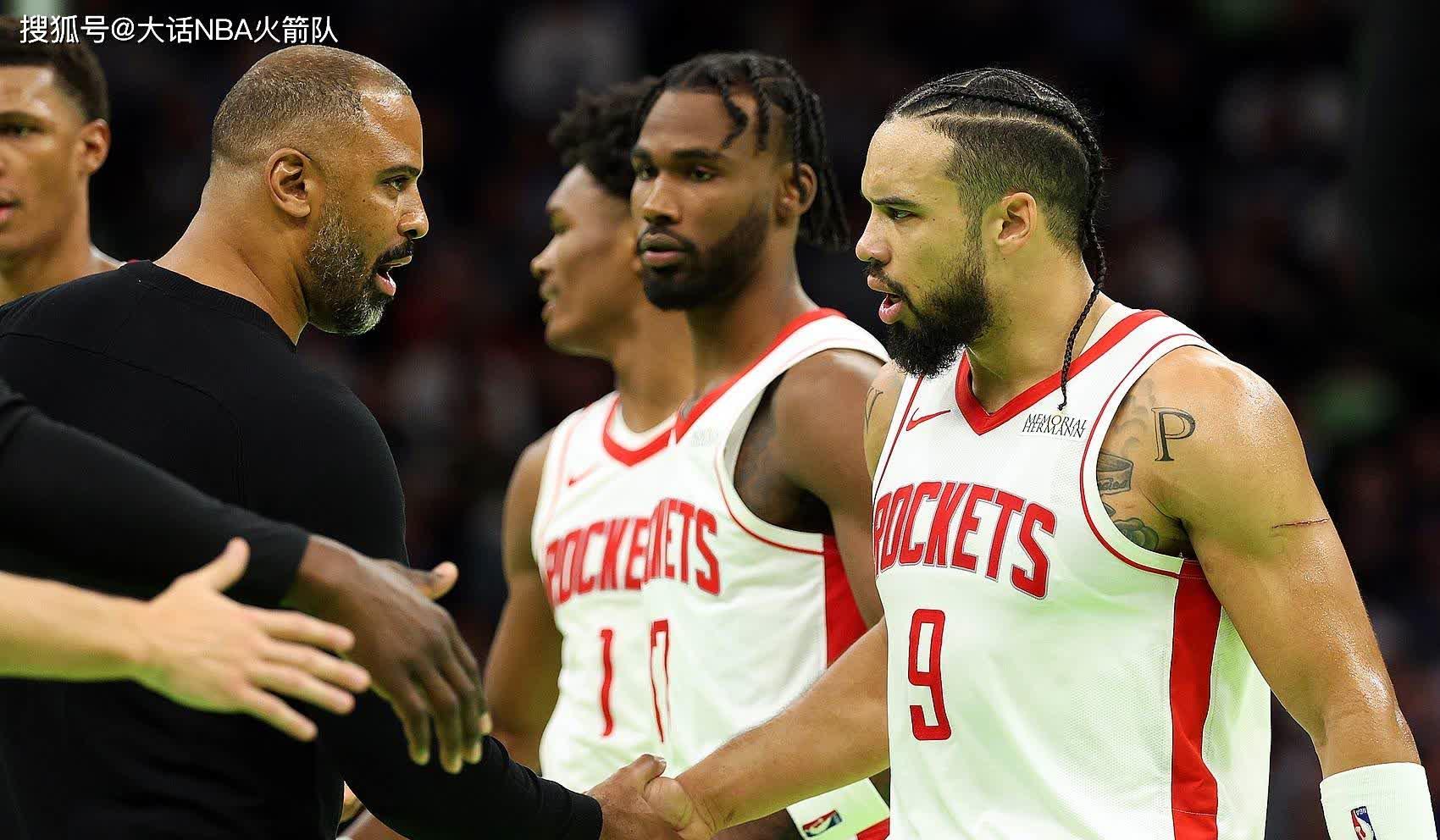 包含热火队核心球员连续发挥神勇，凭借实力取胜的词条